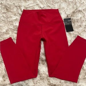 ♥️REFLEX♥️
BRAND NEW 
Red legging 
SIZE M